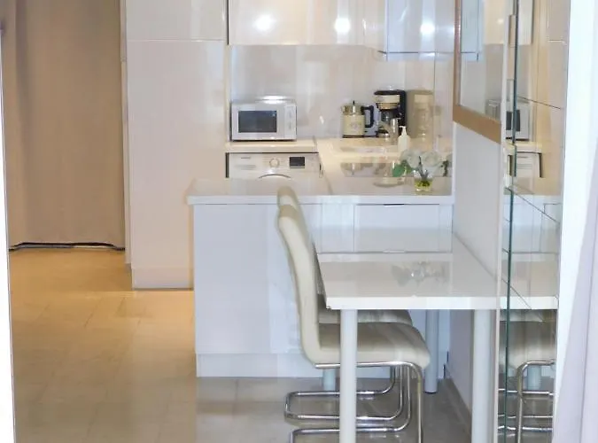 Daire Lovely 1 Bedroom Boulevard De La Croisette Cannes