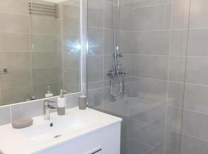 Lovely 1 Bedroom Boulevard De La Croisette Daire *